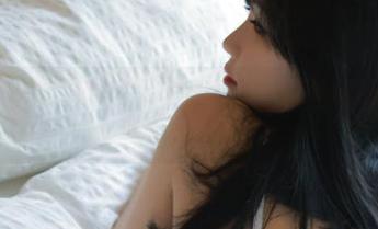 Addielyn(에디린)的水手少女写真集：吻着海盐味道的页面，资源就是这样！