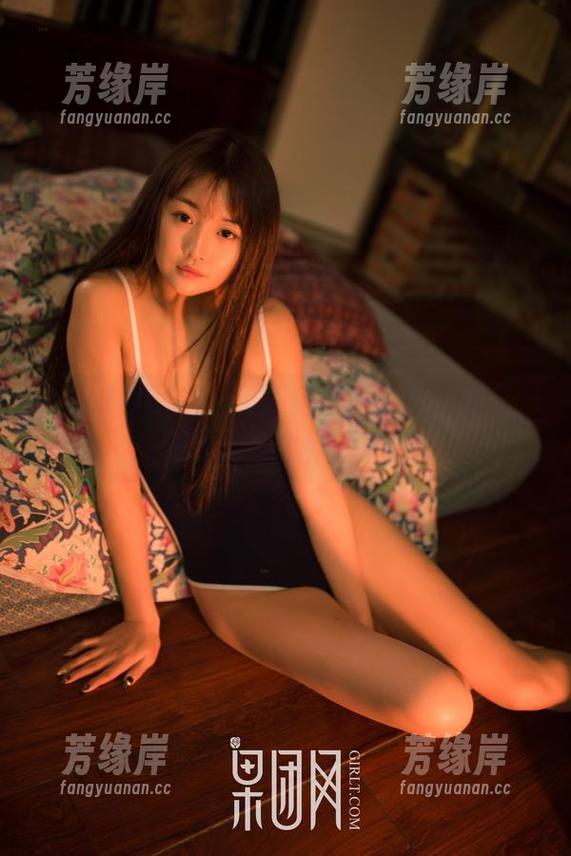 GIRLT果团网 - 逛王语纯的高跟鞋图库，发现资源的另一面！