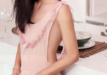 GIRLT果团网 – 陈雅漫的红裙在线，资源就得如此简约却不简单，你说是不是？