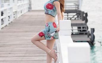 MiStar魅妍社 – 关思阳的肉丝写真：从哪儿切入才好？这张图片有种微妙的吸引力呢。