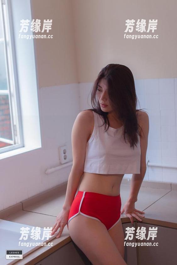 网盘一角，Min.E(민이)内衣写真让我想到了未曾说出口的那些事