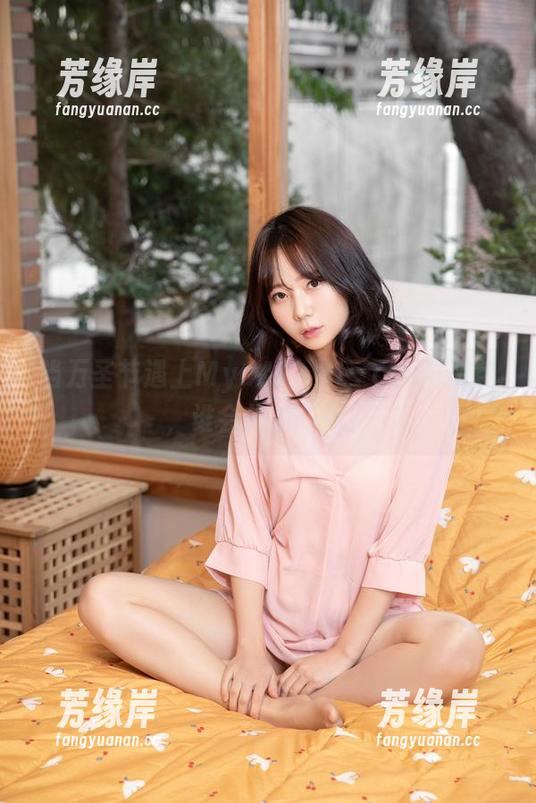 当万圣节遇上MyuA(뮤아)：cos与图包，谁会先被吓到？