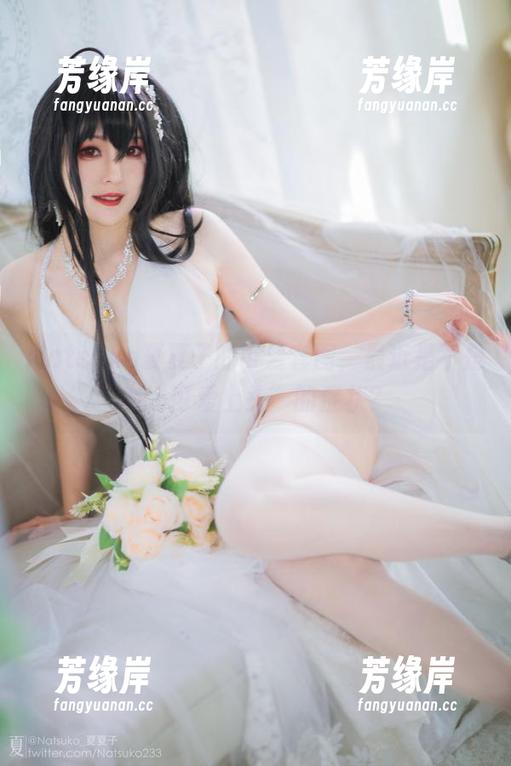 Natsuko夏夏子 Natsuko夏夏子的可爱套图,最近是不是有“可爱上头”的症状?