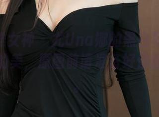 TGOD推女神 – 尤Una娜的黑白写真：难以定义的美，原图前请准备好你的想象力。
