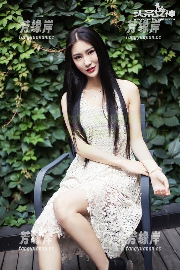 TouTiao头条女神 - 杨曼妮的镂空袜兔，高清至极，分享给我那喜欢小兔子的朋友们！