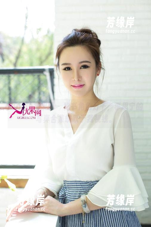 UGirls尤果网 - 秘书角色万千，李思宁的写真合集跳跃于我视线。