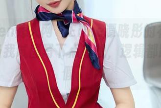 Xiuren秀人网 – Elise谭晓彤的礼服原图：当我试图写下点感想，逻辑都跑去度假了！