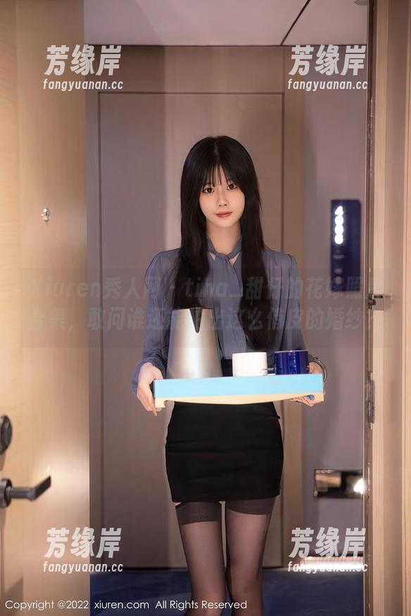 Xiuren秀人网 - tina_甜仔的花嫁照片合集，敢问谁还能拍出这么俏皮的婚纱？