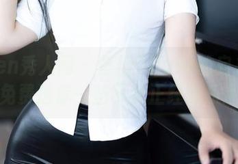 Xiuren秀人网 – 楚恬Olivia的自拍套图：免费送你一些不太正经的乐趣！