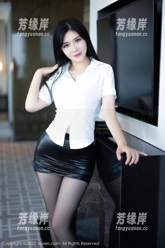 Xiuren秀人网-楚恬Olivia Xiuren秀人网 - 楚恬Olivia的自拍套图:免费送你一些不太正经的乐趣!