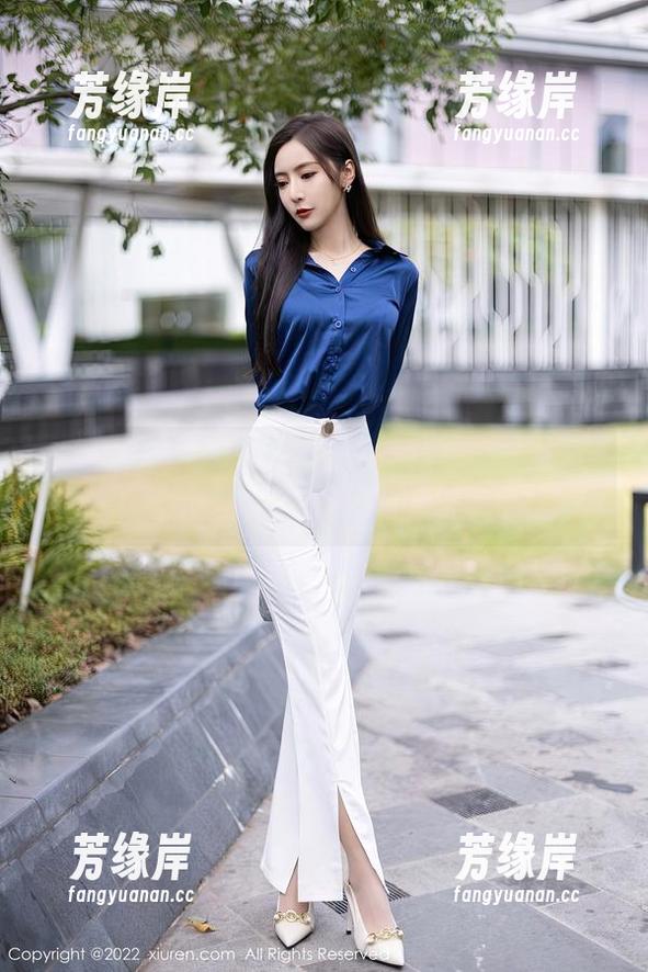 Xiuren秀人网 - 天使也要拍写真：蛋蛋宝悄悄画下的云彩