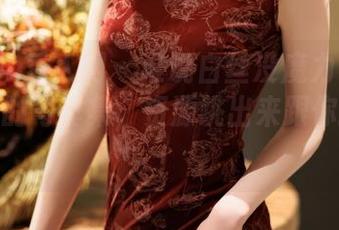 Xiuren秀人网 – 谁说白丝没魔力？翻开龙雪儿的写真集，资源跳出来跟你打招呼！