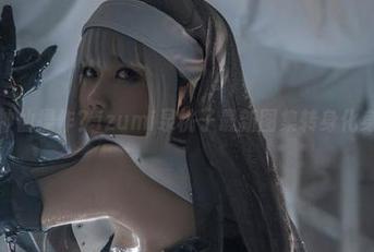 这是什么神仙操作？izumi泉桃子最新图集转身化身苦修女！