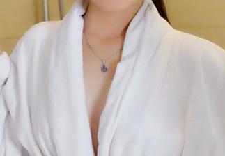 pans – 玩味十足，kiki的最新裤里丝写真，超有趣的组合！