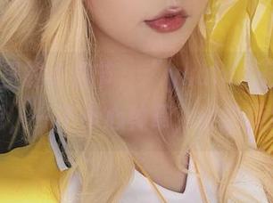 职业装里的小细节，“yuuhui玉汇”的图包，一不小心种草，谁能拒绝？