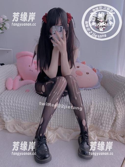 二阶堂宅绘子的黑丝写真合集：我跟黑丝约会后，被心动了个底朝天
