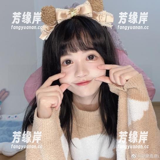 千反田鹿子cos这一身，身体链里每个细节都透着一种巧妙的“无意”啊。