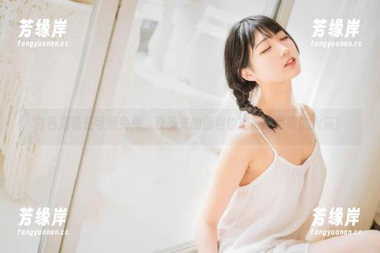 白色周叽是可爱兔兔，没圣光的图包也能擦出耀眼的火花！