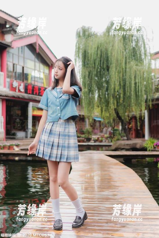 喵糖映画 啧,喵糖映画的男友衬衫搭配高清图片,这不巴不得来一组恰到好处的回眸吗?