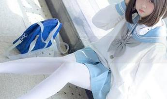 少女秩序 – 小鱼女孩图集：全套挑战，谁能比她更会摆姿势啊！