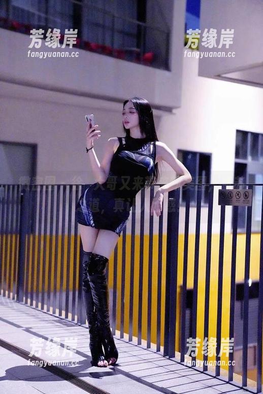 徐珺大哥 微密圈 - 徐珺大哥又来带来新美图,流苏之道,真让人困惑!