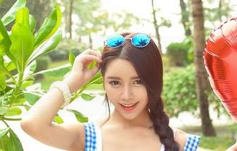 推女神 – 坦白说，莫晓茜sunny的无圣光美脚让我彻底失控。