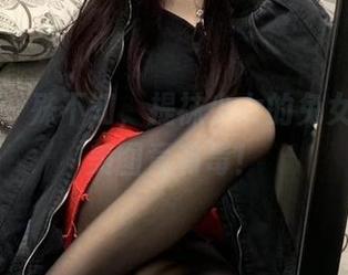 微密圈 – 殊不知，提袜少女的兔女郎私房美图竟有毒！