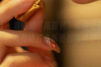 星颜社 – 袁圆的“高跟鞋”套图让我明白，显高和痛并快乐着都能共存。