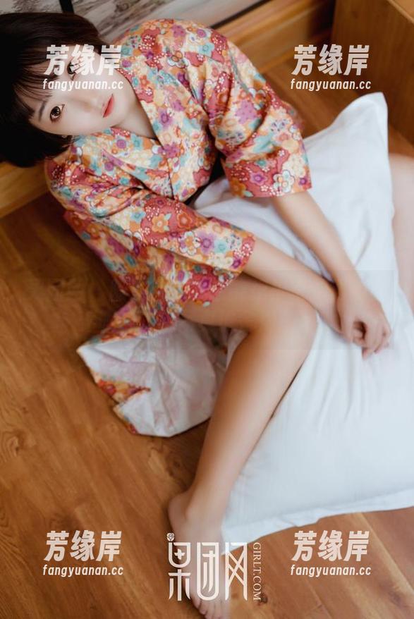 果团网-陈迪娅 果团网 - 陈迪娅她怎么能把护士拍得如此养眼,这组写真谁舍得删啊?