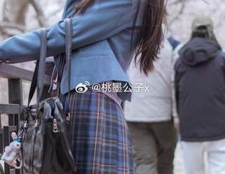 小铃铛图集来了，桃墨公子的美图怎么能错过？