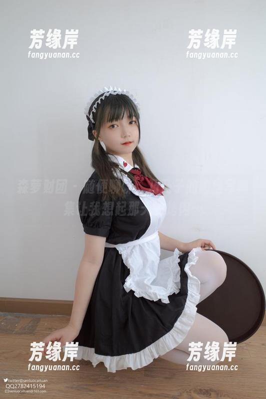 森萝财团-乃乃子 森萝财团 - 随便聊聊,乃乃子的肉丝写真集让我想起那天的烤肉…