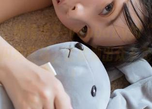 波萝社 – 柳侑绮Sevenbaby的“镂空”写真，闪亮登场，直接抛出众多免费照片！