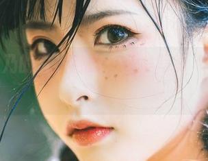清水由乃的白发魅魔：全集写真，审美大升级。