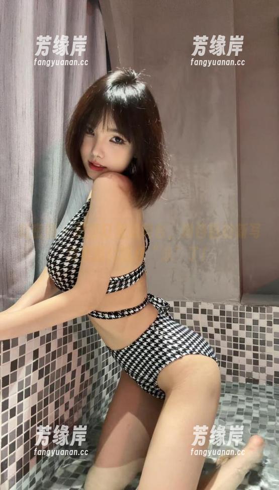 微密圈 - 把浴缸变成舞台，琳铛铛的新写真更新就这样“泳”了！