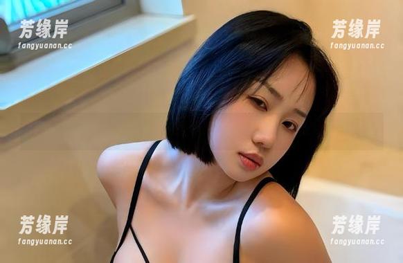 微密圈 - 瑜瑾u的夏天：私拍图包，感觉像是被丢在海滩上的飘浮物