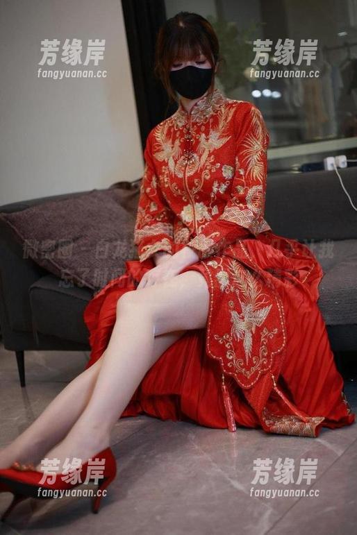 微密圈 - 白龙猫女的校服作品，几乎让我忘了时间的存在，竟然这么精彩
