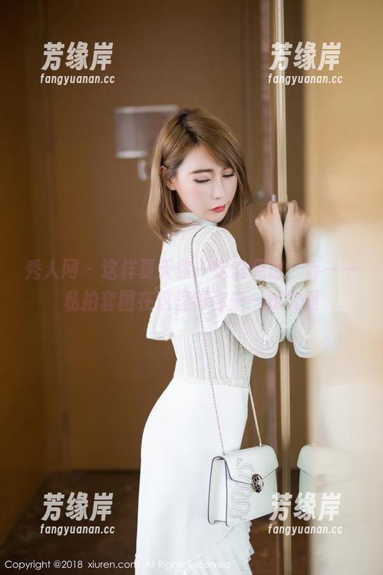 秀人网-乔一一 秀人网 - 这样夏天你一定没见过,乔一一私拍套图在这里等你来一探究竟