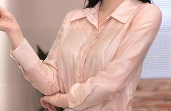 秀人网 – 连衣裙的进化论：朱可儿Flora是美图，壁纸永远只是一种想象