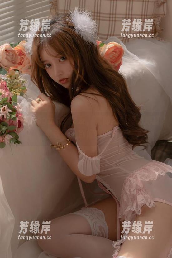 米线线sama 米线线sama:女友,看的我都想给她打电话了,别问我为什么