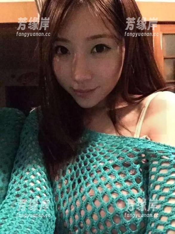 紫色哒豚豚 微密圈 - 办公室里的闲暇时光,紫色哒豚豚的私拍让我重新定义“工作”这个词。