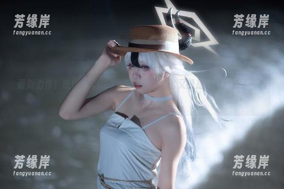 纸悦Etsu_ko 最新力作!纸悦Etsu_ko的夏天,怎么又像是对我们扔了一桶冰水。