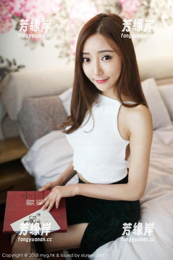 美媛馆-糯美子Mini 美媛馆 - 图集里又有好料!糯美子Mini学妹的高清瞬间让我心痒。