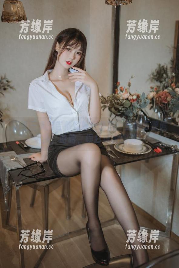 羽生三未的吉他妹妹作品集：当音乐邂逅镜头，哈哈，误打误撞的美！