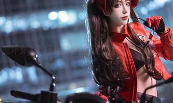 无圣光下的坏女人？翎柒菜菜的风骚动作令人忍俊不禁的套图！