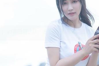 脱尾巴Mizuki的瑜伽之旅，无圣光下的写真，我到底在看什么？