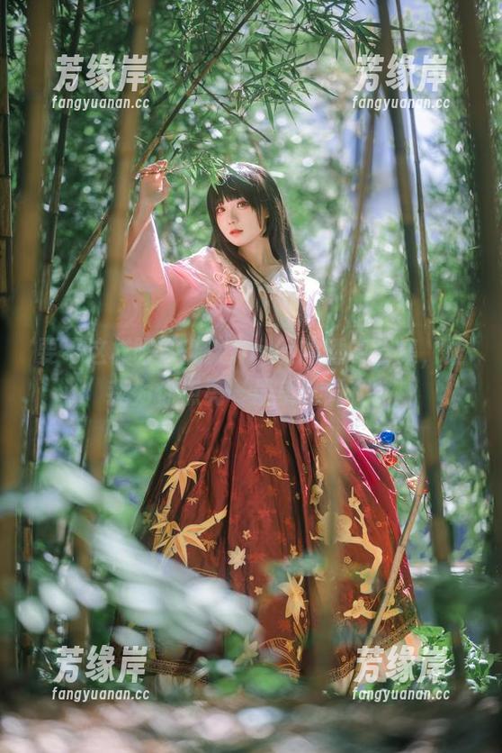 要不这样吧，花柒Hana的睡衣合集，让我为你点亮‘最美懒觉’！