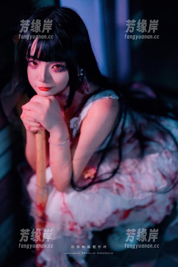 魔鬼谁怕：落落Raku的修女图包更新上线！