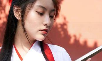 蜜桃社 – 小魔女lily的纯白合集，谁说“白”就一定乏味了？
