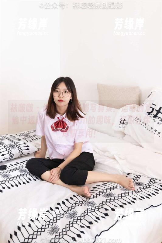 袜啵啵 - 熊熊的体操服写真集：运动的欢愉中透露着一丝yeah的趣味，资源让你尽情享用！