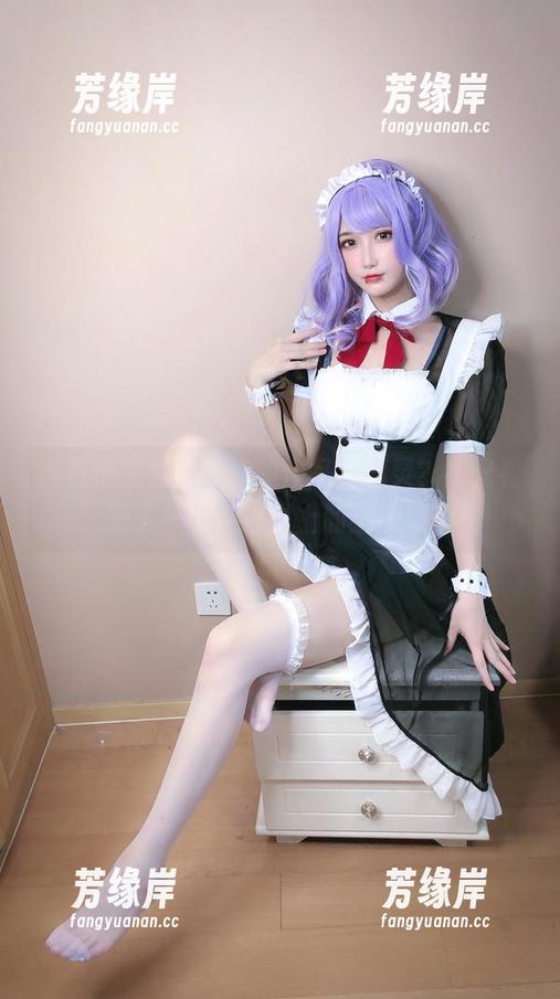 阿包也是兔娘 阿包也是兔娘分享的作品,精灵?我只看到了一个坐在树上的上班族!